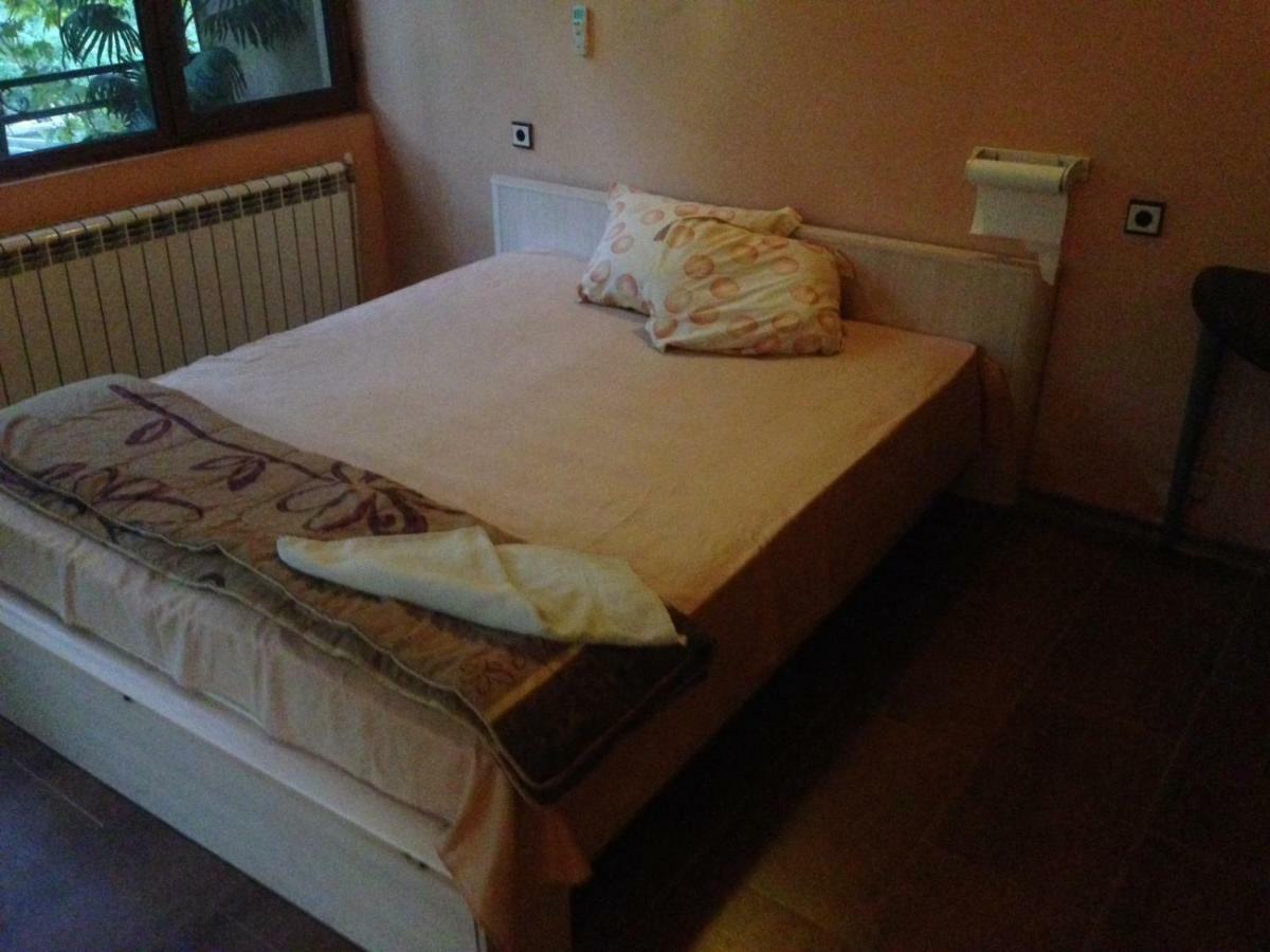 Hotel- Restaurant Struma Stara Kresna エクステリア 写真
